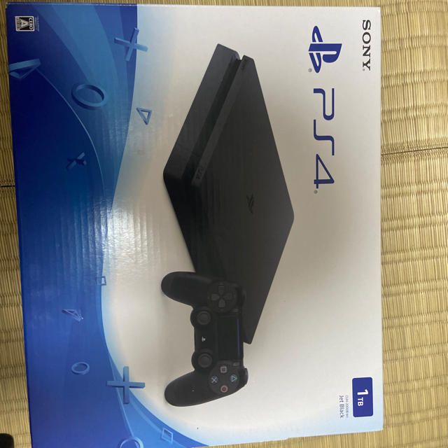 PlayStation®4 ジェット・ブラック 1TB CUH-2000BB01