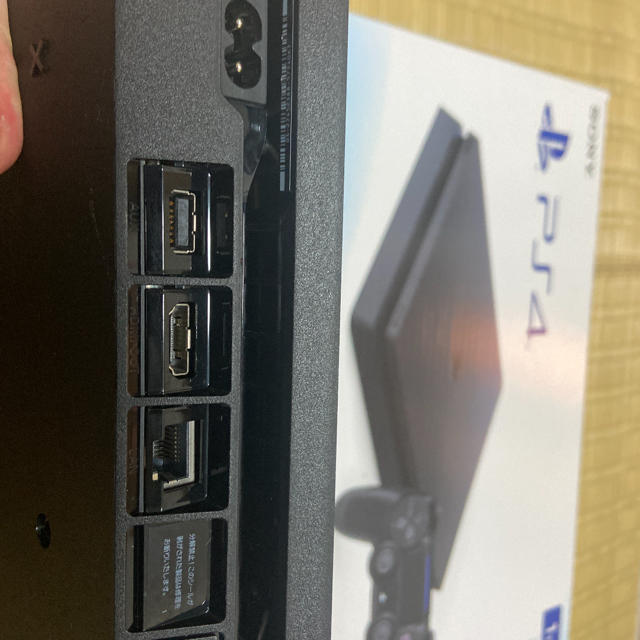 PlayStation®4 ジェット・ブラック 1TB CUH-2000BB01