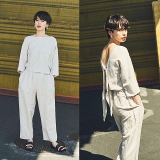 ブラックバイマウジー(BLACK by moussy)のブラックバイマウジー   バックリボンtops 新品(シャツ/ブラウス(長袖/七分))