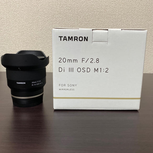 TAMRON 20mm F/2.8 Di III OSD M1：2 F050