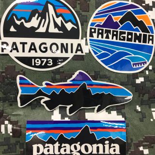 パタゴニア(patagonia)の★最新作★新品未使用　パタゴニア　フィッツロイ柄ステッカー　4枚セット(その他)