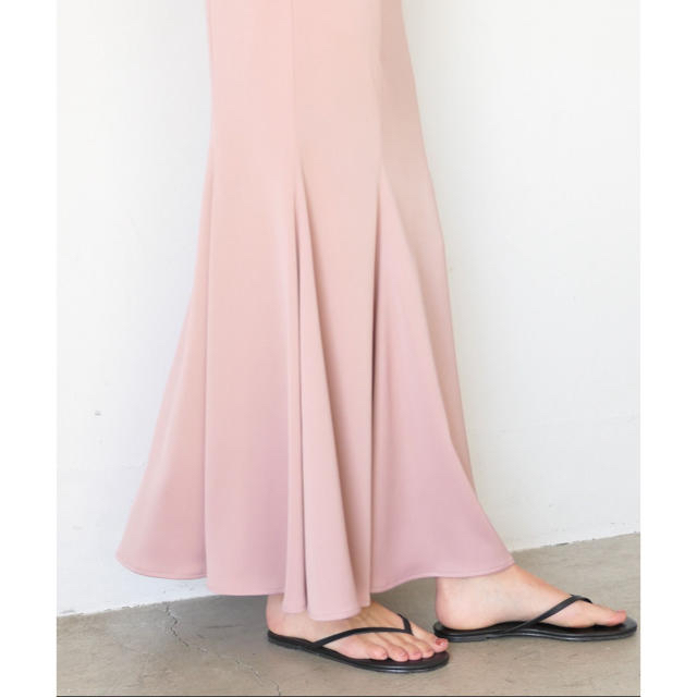 STUDIOUS(ステュディオス)の販売中　AKTE ライトロングスカート　ピンク レディースのスカート(ロングスカート)の商品写真