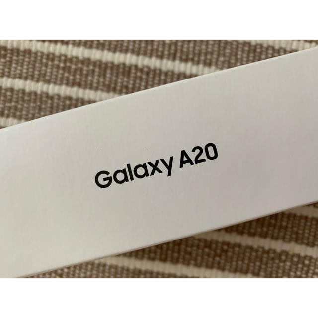 緊急値下げ！【simロック解除済】 Galaxy A20（SC-02M）ホワイト