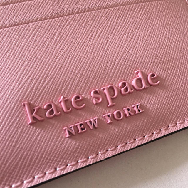kate spade new york(ケイトスペードニューヨーク)のケイトスペード　カードケース レディースのファッション小物(その他)の商品写真