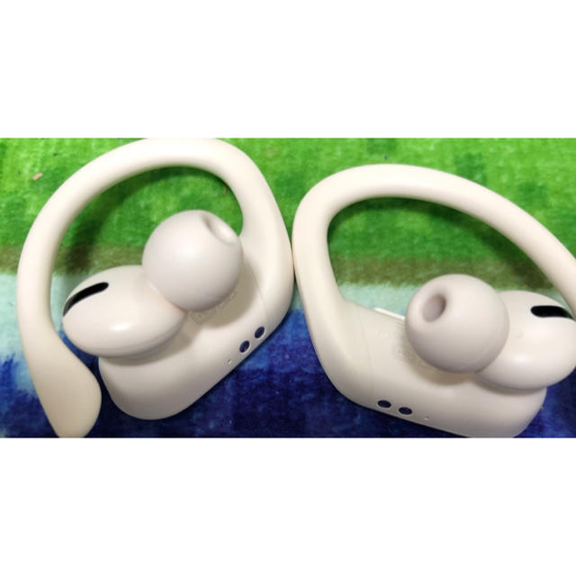 Powerbeats pro アイボリー保証有 極美品 Powerbeats pro アイボリー保証有 極美品