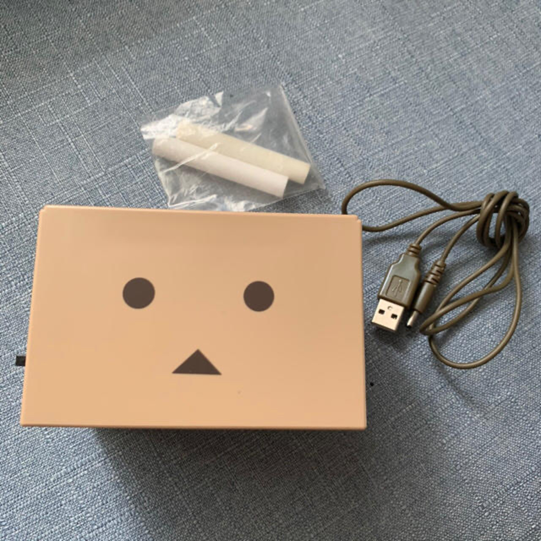 TAITO(タイトー)のダンボーDANBOARD USB加湿器 よつばと!　卓上加湿器 スマホ/家電/カメラの生活家電(加湿器/除湿機)の商品写真