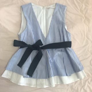 ザラ(ZARA)のZARA トップス(カットソー(半袖/袖なし))