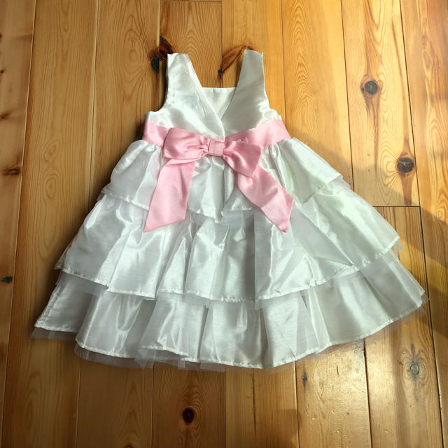 Mud Pie(マッドパイ)の新品 mud pie  バックリボン3段ドレスワンピース 3T キッズ/ベビー/マタニティのキッズ服女の子用(90cm~)(ドレス/フォーマル)の商品写真