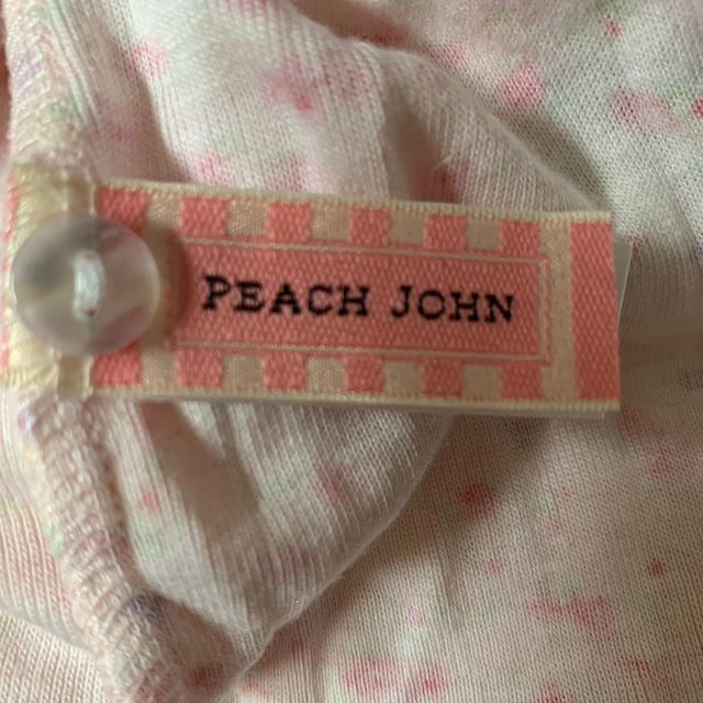 PEACH JOHN(ピーチジョン)のPJ ピンク　小花柄　タンクトップ　バックレース レディースのトップス(タンクトップ)の商品写真