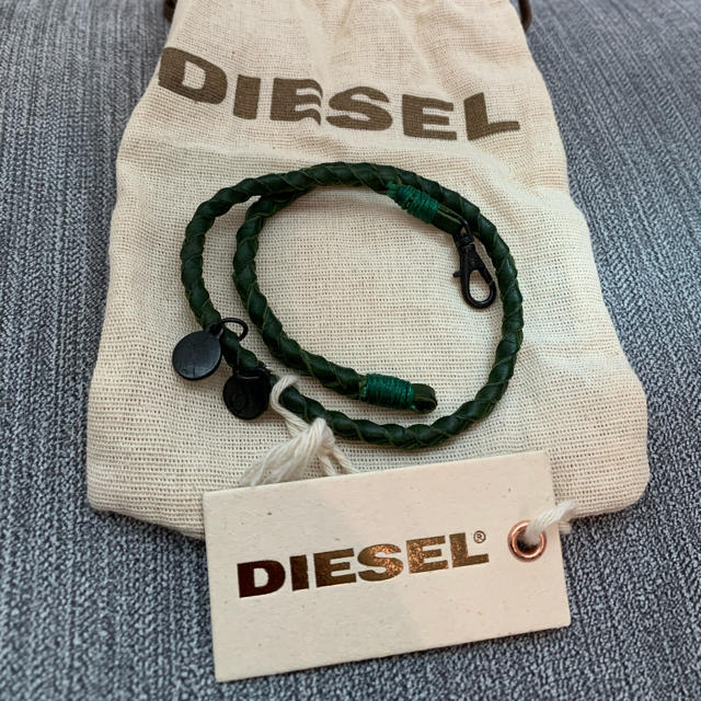 DIESEL(ディーゼル)のDIESEL レザーブレスレット　セット レディースのアクセサリー(ブレスレット/バングル)の商品写真