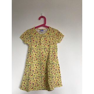 オールドネイビー(Old Navy)の美品☆送料込み☆OLD NAVY100 110 黄色花柄鹿の子ワンピース(ワンピース)