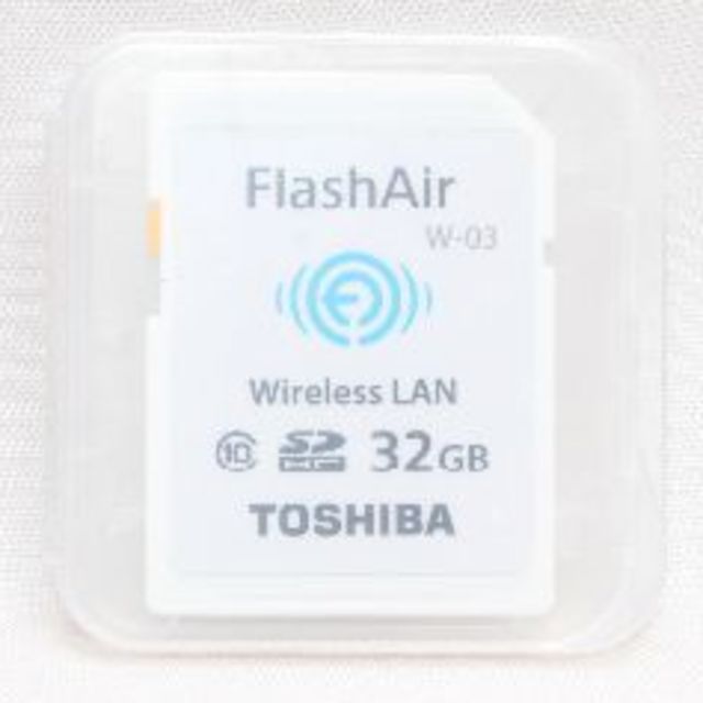 ✨ほぼ未使用品✨❤️ 東芝 FlashAir SDカード 16GB❤️