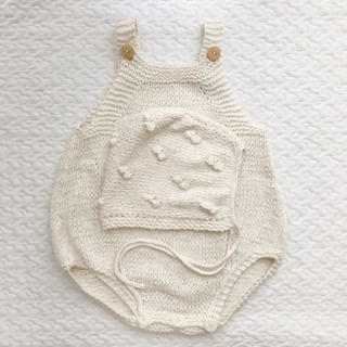 キャラメルベビー&チャイルド(Caramel baby&child )の美品 手編み コットンロンパース ボンネット セット(ロンパース)