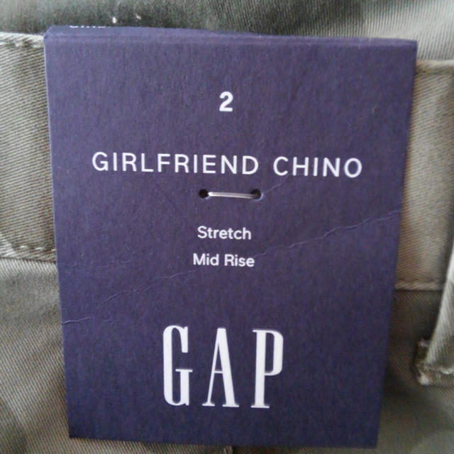 GAP(ギャップ)のGAP ガールフレンドチノ　迷彩 レディースのパンツ(チノパン)の商品写真