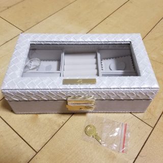 ヨンドシー(4℃)の【専用】　4℃　未使用ジュエリーケース　(その他)