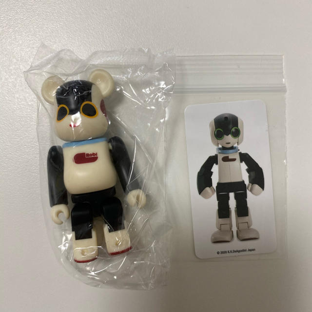 Be@rbrick series40 SF Robi ベアブリック　シリーズ40 エンタメ/ホビーのフィギュア(その他)の商品写真