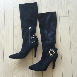 ビーシービージーマックスアズリア(BCBGMAXAZRIA)の値下げ中♡BCBGの美ラインブーツ☆(ブーツ)