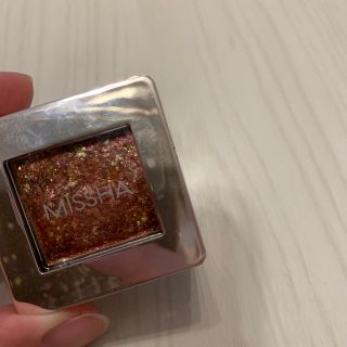 ミシャ(MISSHA)の中古　ミシャ　グリッタープリズムシャドウGCR01(アイシャドウ)