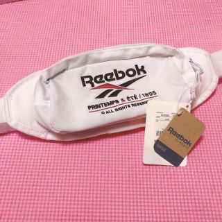 リーボック(Reebok)のReebok メッセンジャーバッグ(メッセンジャーバッグ)