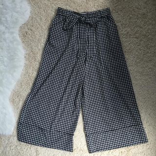 ザラ(ZARA)のZARA ギンガムチェックパンツ 美品(バギーパンツ)