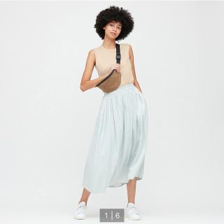 ユニクロ(UNIQLO)のUNIQLO コットンノースリーブT(カットソー(半袖/袖なし))