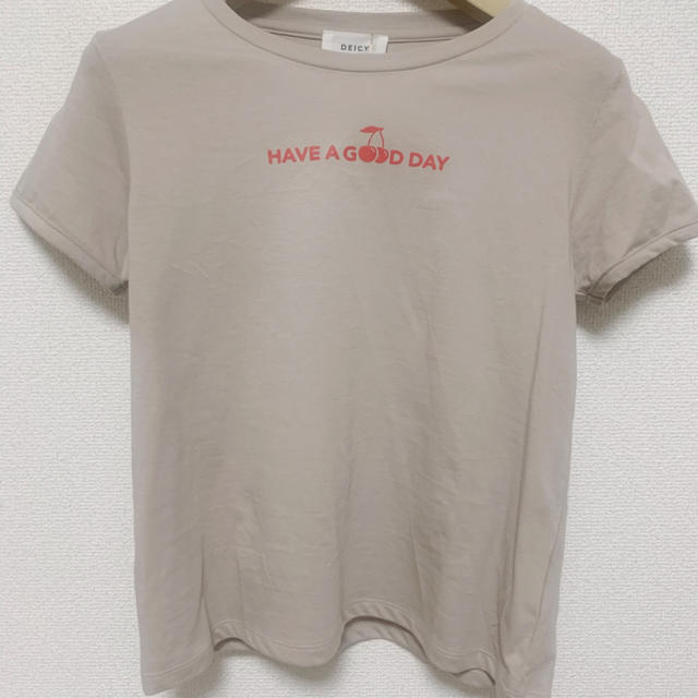 deicy(デイシー)のdeicy チェリープリントTシャツ メンズのトップス(Tシャツ/カットソー(半袖/袖なし))の商品写真