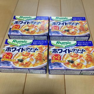 アジノモト(味の素)のルーミック ホワイトクリームソース 4箱セット(レトルト食品)