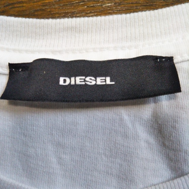 DIESEL(ディーゼル)のDIESEL 半袖Tシャツ 美品 レディースのトップス(Tシャツ(半袖/袖なし))の商品写真