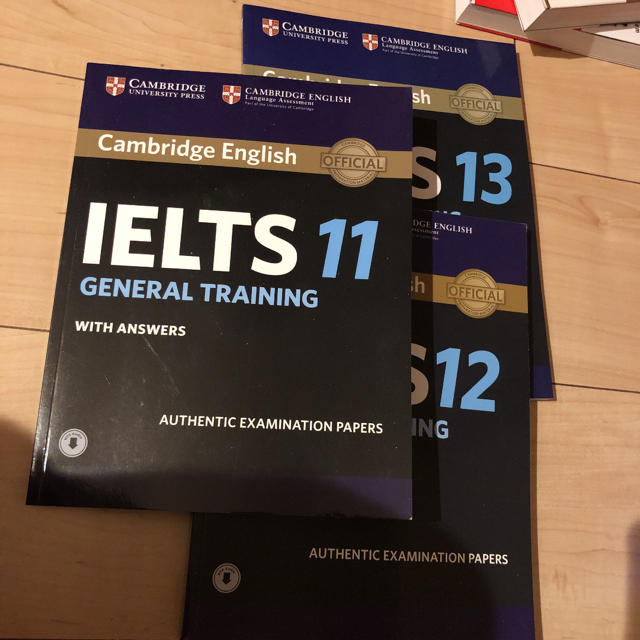 IELTS 問題集 エンタメ/ホビーの本(語学/参考書)の商品写真