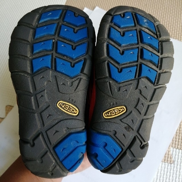 KEEN(キーン)のKEENの14.5cmスニーカー キッズ/ベビー/マタニティのベビー靴/シューズ(~14cm)(サンダル)の商品写真