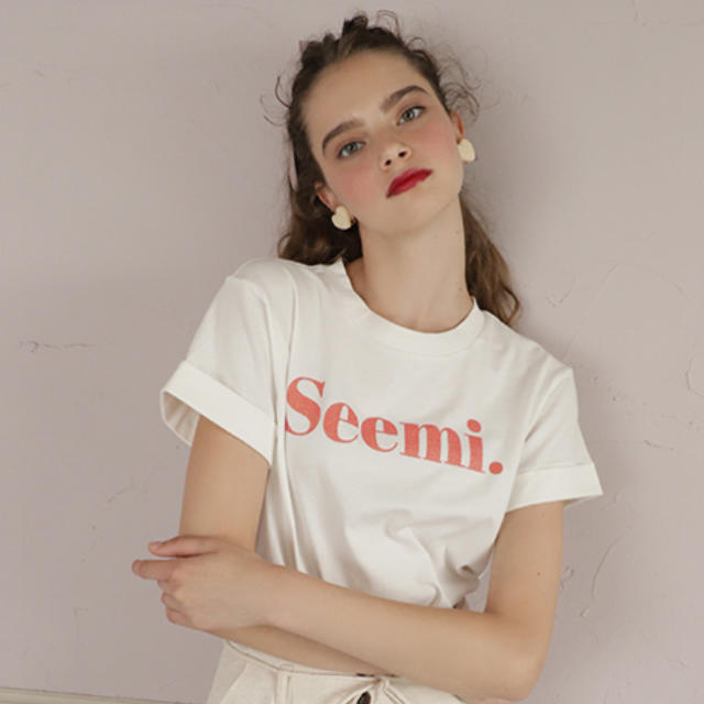 one after another NICE CLAUP(ワンアフターアナザーナイスクラップ)のSeemi Tシャツ レディースのトップス(Tシャツ(半袖/袖なし))の商品写真