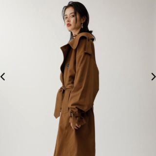 マウジー(moussy)のmoussy トレンチコート ブラウン 美品 値下げ(トレンチコート)