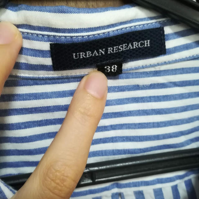 URBAN RESEARCH(アーバンリサーチ)のアーバンリサーチ　青ストライプシャツ　七部袖 メンズのトップス(Tシャツ/カットソー(七分/長袖))の商品写真