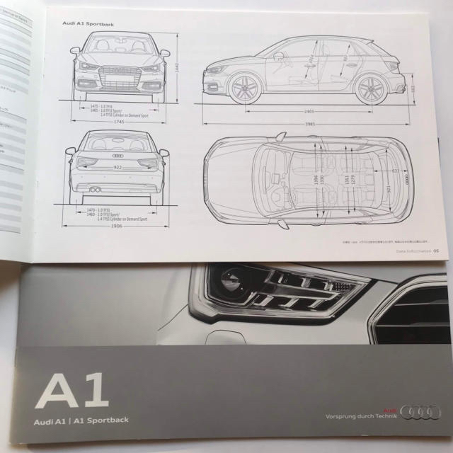 AUDI(アウディ)のアウディ Ａ１ カタログ ２０１５年６月発行分 自動車/バイクの自動車(カタログ/マニュアル)の商品写真