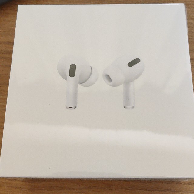 AirPods　第二世代　新品未開封　保証開始前ヘッドフォン/イヤフォン