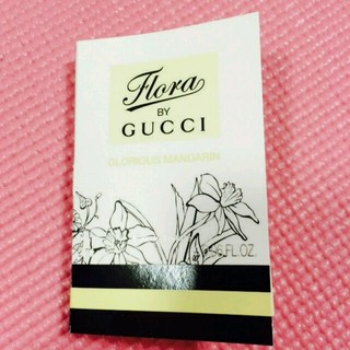グッチ(Gucci)のGUCCI　ミニ香水(香水(女性用))