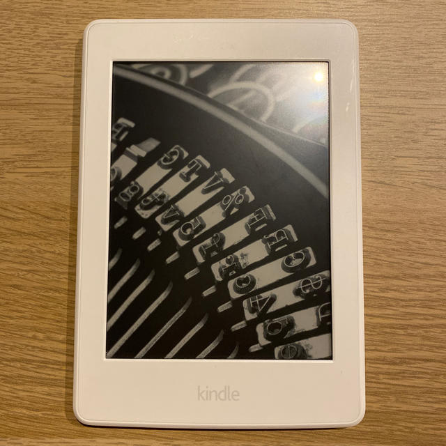 Kindle paperwhite 6世代　広告無し