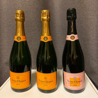 ヴーヴクリコ　シャンパン　イエロー×2 ローズ×1  3本セット　(シャンパン/スパークリングワイン)