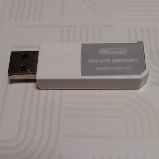 ウィー(Wii)のWii USB メモリー　16GB RVL-035(その他)