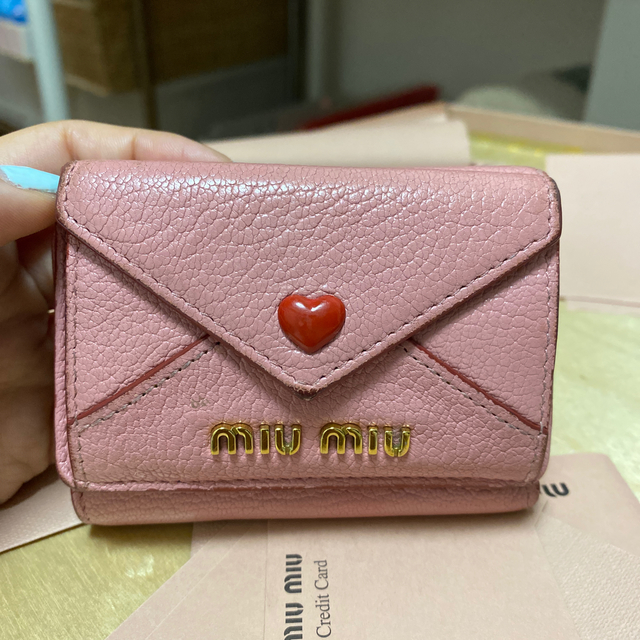 【翌日発送可能】 miumiu - miumiu マドラス　ラブレター型 財布