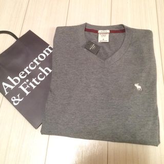 アバクロンビーアンドフィッチ(Abercrombie&Fitch)の早い者勝ち！アバクロVネックTシャツ♫(Tシャツ(半袖/袖なし))