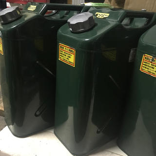 中古　ガソリン携行缶 20L 3本セット　合計60L エマーソン製