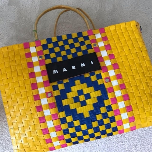 MARNI ショルダーバッグ クロスボディ アジェンダ ミニバッグ