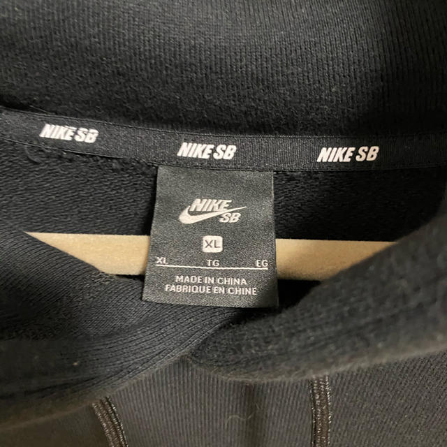 NIKE(ナイキ)のNike sb fpar hooded  XL メンズのトップス(パーカー)の商品写真