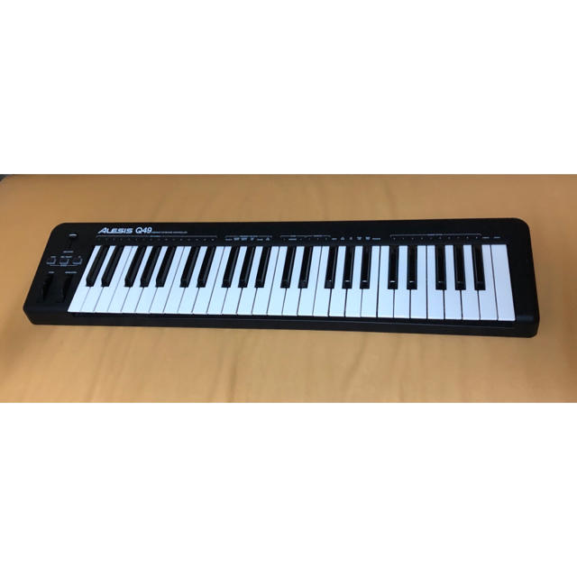 MIDIキーボード　ALESIS Q49 楽器のDTM/DAW(MIDIコントローラー)の商品写真