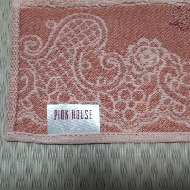 PINK HOUSE(ピンクハウス)のPINKHOUSE ハンドタオル インテリア/住まい/日用品のインテリア/住まい/日用品 その他(その他)の商品写真