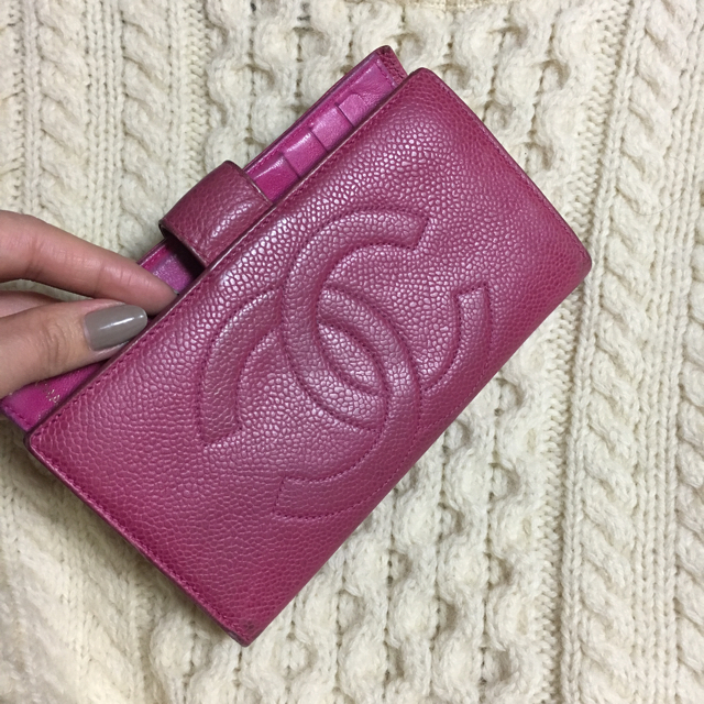 CHANEL(シャネル)のCHANEL♡長財布 レディースのファッション小物(財布)の商品写真