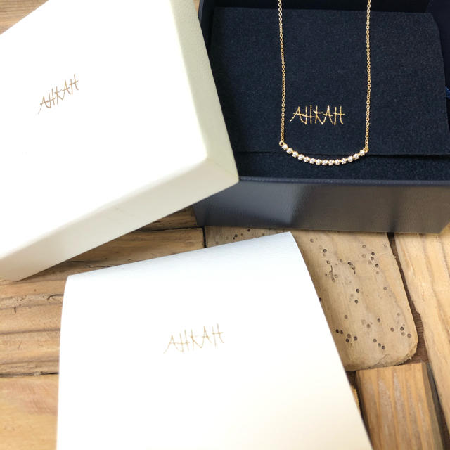 AHKAH - 美品 アーカー ビリーブユー ショートの通販 by しろ AHKAH - 美品 アーカー ビリーブユー ショートの通販 by しろ