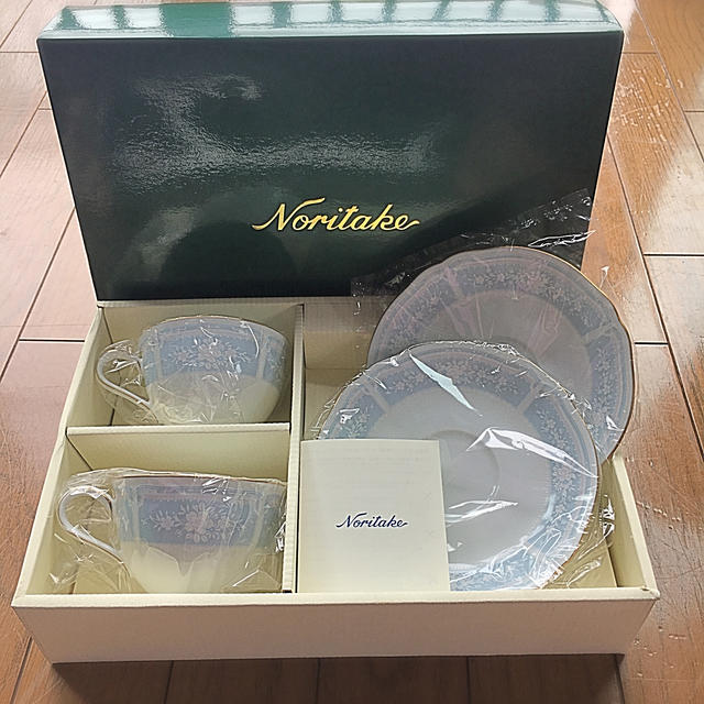 Noritake(ノリタケ)のティーカップ&ソーサー インテリア/住まい/日用品のキッチン/食器(グラス/カップ)の商品写真