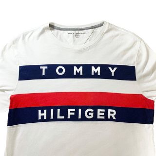 トミーヒルフィガー(TOMMY HILFIGER)の★TOMMY HILFIGER★トミーヒルフィガー ロゴフラッグTシャツ L(Tシャツ/カットソー(七分/長袖))